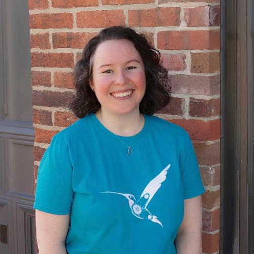 Amanda Gray headshot