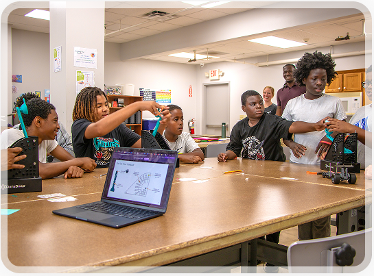 Students collaborating on a DataSnap lab activity